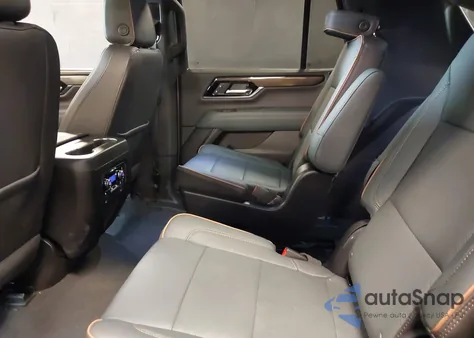 2025 GMC Yukon 4Wd At4 z USA, uszkodzony, nr VIN 1GKS2CRL7SR104621